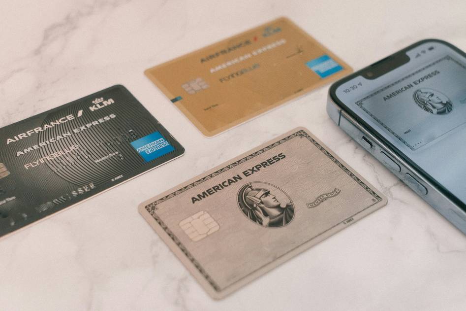Homepage for Personal Finance Credit Cards and Insurance metal credit cards