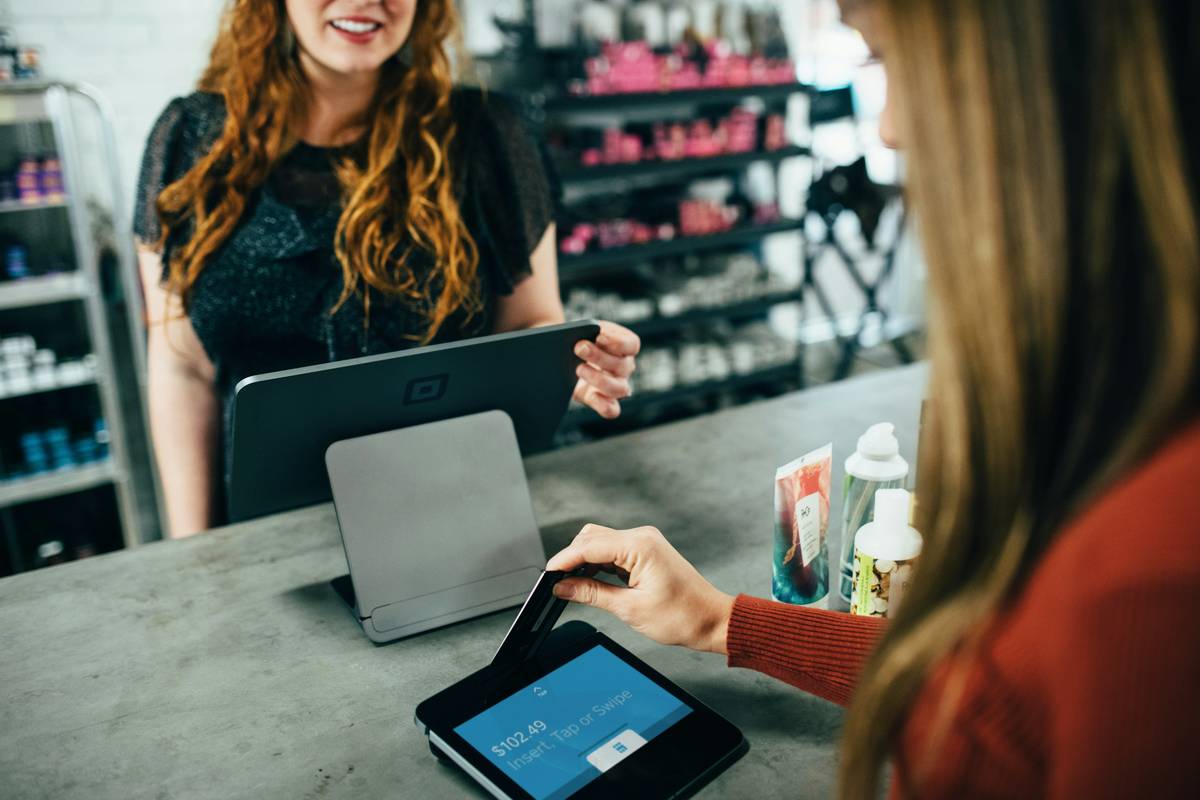 Loyalty Reward Tips: 7 Proven Ways to Avoid Costly Metal Credit Card Mistakes