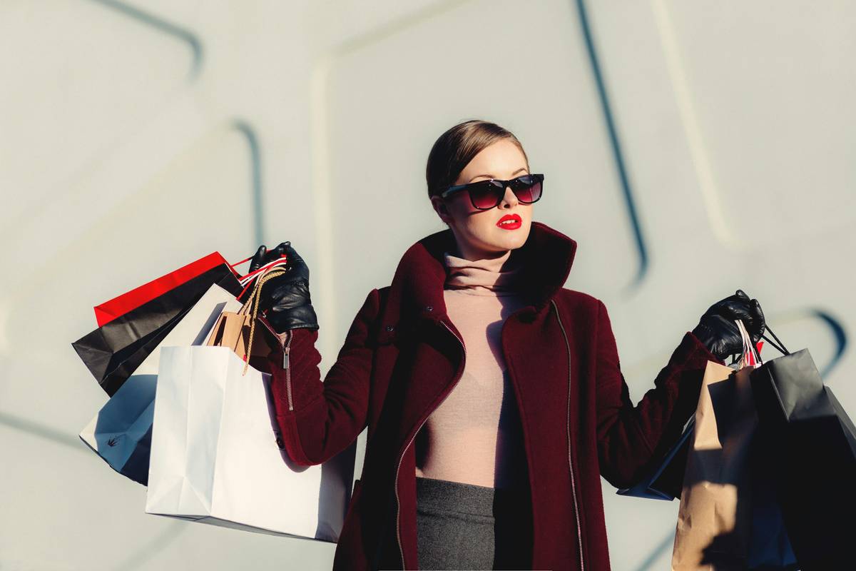 Why Your Metal Credit Card’s Personal Shopping Services Are Worth More Than You Think